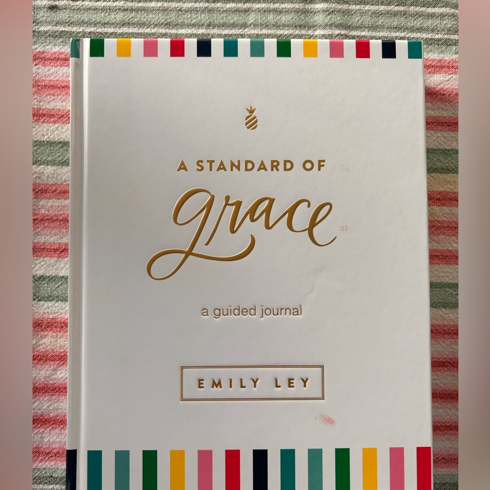 A Standard of Grace Guided Coffee table Journal
